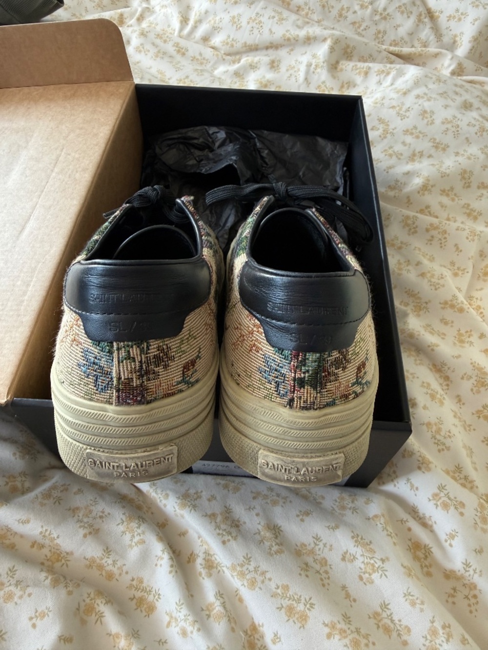 Saint Laurent sneakers - Picture 3 of 11